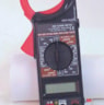 Digitale meter met Amperetang.
