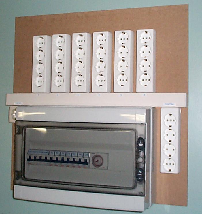 Klokkast 20-24 voudig + kachel + continu