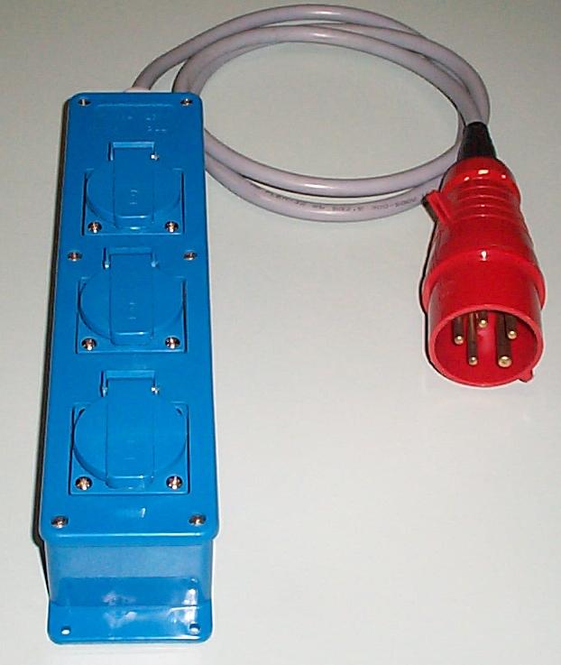 Verdeler 16A 5 polig - 3 x 220V Blauw