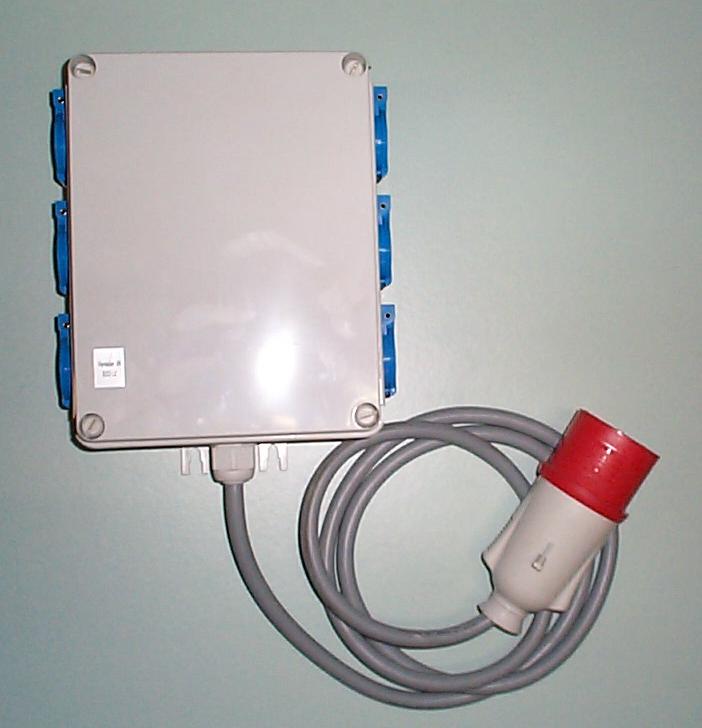 Verdeler 32A5PCEEnorm - 6 x 220V Schuko