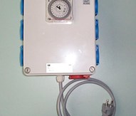 Klokkast 6 Voudig (400W) + Kachel